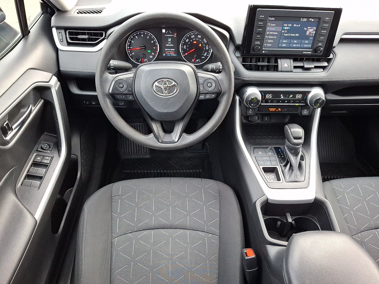Used 2022 Toyota RAV4 XLE w/ Convenience Package AWD/4WD image 13