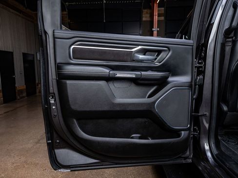 Used 2024 RAM 1500 Laramie image 38