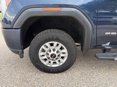 Used 2021 GMC Sierra 2500 SLE w/ SLE Convenience Package AWD/4WD image 9