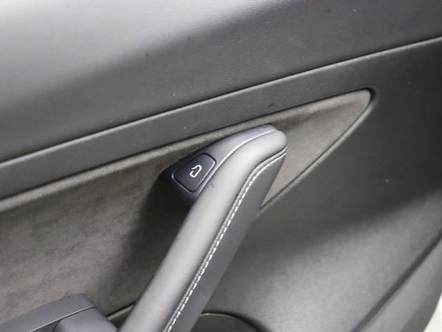 Used 2023 Tesla Model 3 Long Range image 33