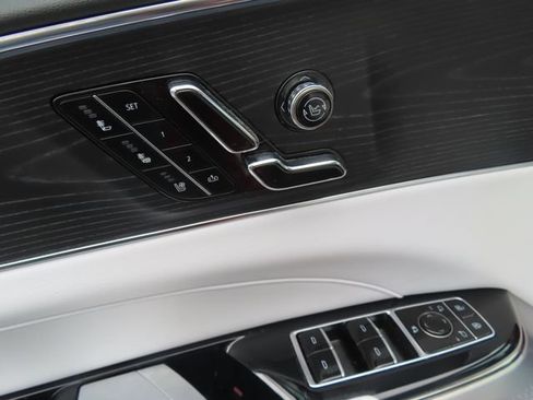 Certified 2024 Cadillac Lyriq Sport AWD/4WD image 13