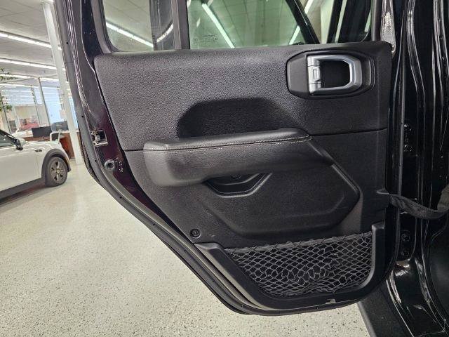 Used 2020 Jeep Wrangler Unlimited Sahara AWD/4WD image 34