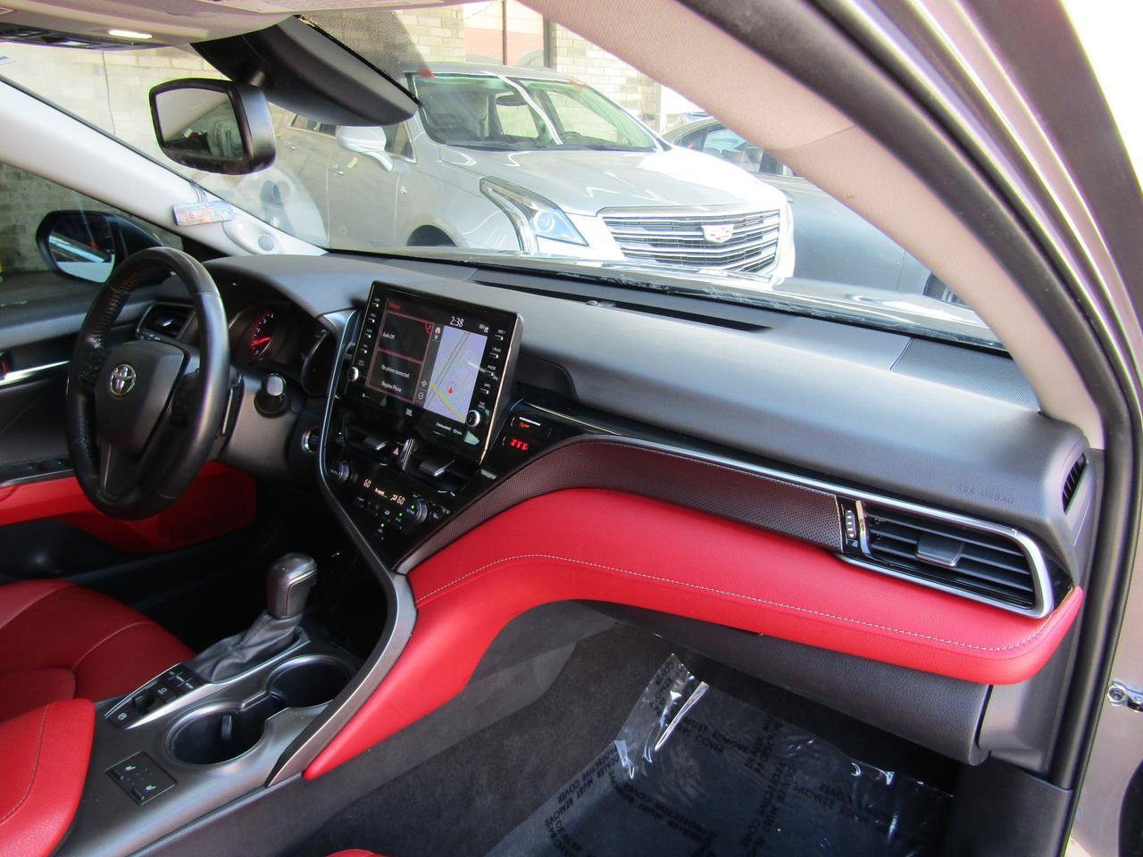 Used 2021 Toyota Camry XSE w/ Navigation Package FWD image 11