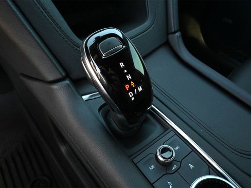 New 2025 Cadillac XT5 Premium Luxury w/ Technology Package image 15