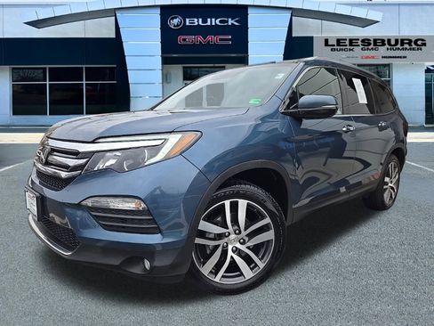Used 2018 Honda Pilot Touring image 2