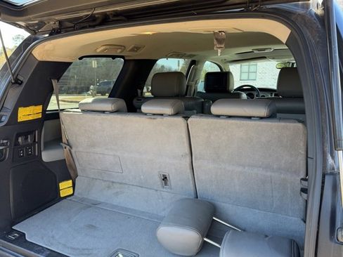 Used 2008 Toyota Sequoia Limited image 9