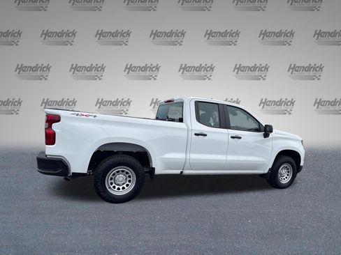 Used 2026 Chevrolet Silverado 1500 W/T w/ Trailering Package AWD/4WD image 11