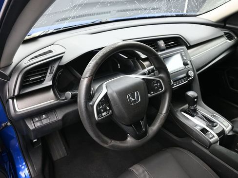 Used 2020 Honda Civic LX image 9