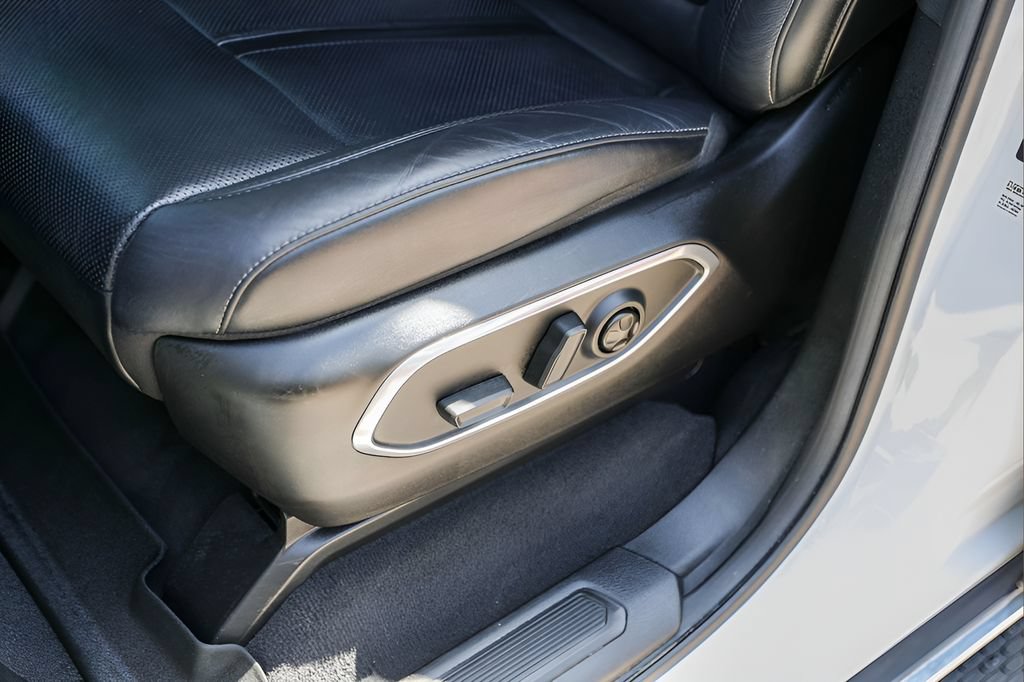 Used 2022 Jeep Wagoneer Series I w/ Convenience Group I RWD image 8