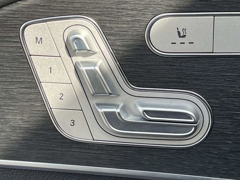 Certified 2025 Mercedes-Benz GLE 350 4MATIC image 19