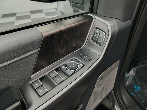 New 2026 Ford F350 Lariat w/ Black Appearance Package AWD/4WD image 23