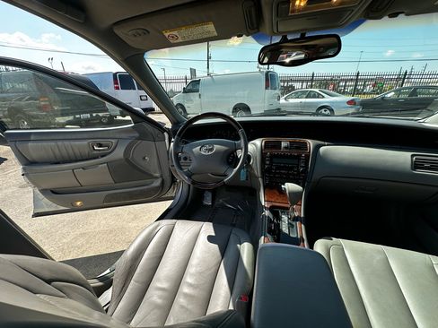 Used 2003 Toyota Avalon XLS image 41