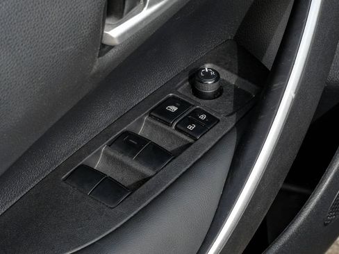 Used 2024 Toyota Corolla SE FWD image 42