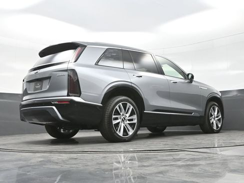 New 2026 Cadillac Vistiq Luxury image 14