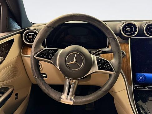 Used 2023 Mercedes-Benz C 300 4MATIC Sedan image 14