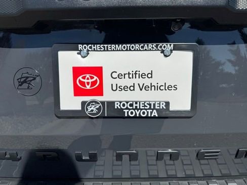 Used 2025 Toyota 4Runner SR5 image 40