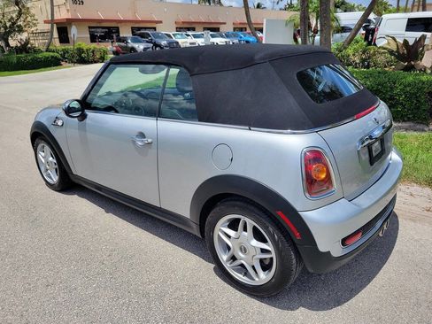 Used 2010 MINI Cooper S image 9
