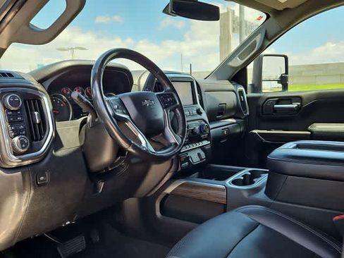 Used 2020 Chevrolet Silverado 1500 RST w/ True North Edition AWD/4WD image 10