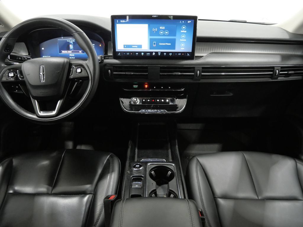 Used 2023 Lincoln Corsair FWD image 10