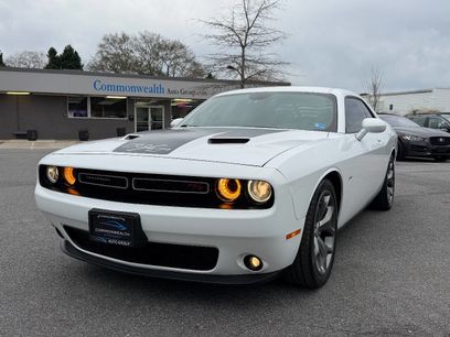 Used 2015 Dodge Challenger R/T w/ Quick Order Package 28B R/T
