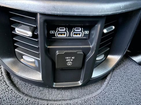 Used 2024 RAM 2500 Laramie w/ Safety Group AWD/4WD image 30