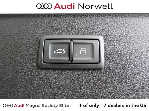 Used 2024 Audi Q5 2.0T Premium Plus w/ Premium Plus Package AWD/4WD image 14