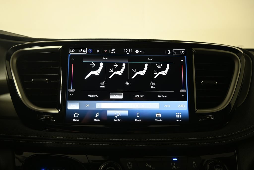 New 2027 Chrysler Pacifica Select AWD/4WD image 29