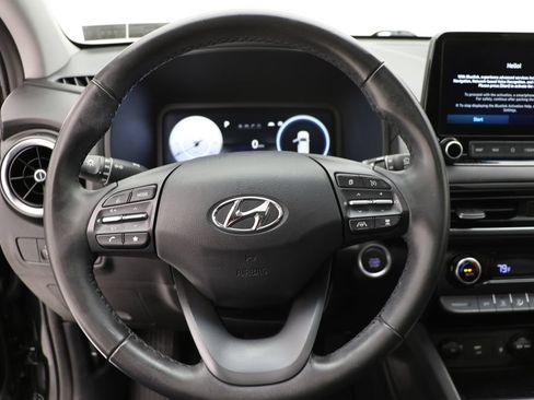 Used 2023 Hyundai Kona Limited AWD/4WD image 18