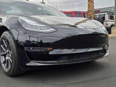 Used 2020 Tesla Model 3 Standard Range Plus RWD image 8