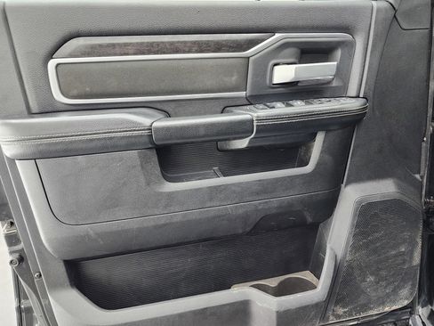 Used 2024 RAM 2500 Big Horn image 37