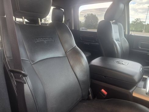 Used 2015 RAM 1500 Laramie w/ Convenience Group AWD/4WD image 29