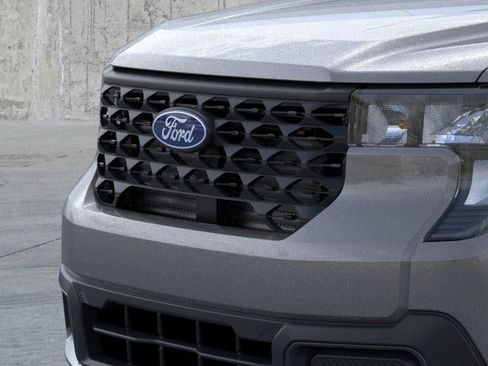 New 2026 Ford Maverick XLT image 18