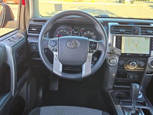 Used 2020 Toyota 4Runner SR5 image 15
