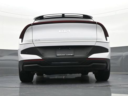 Used 2025 Kia EV6 Light RWD image 31