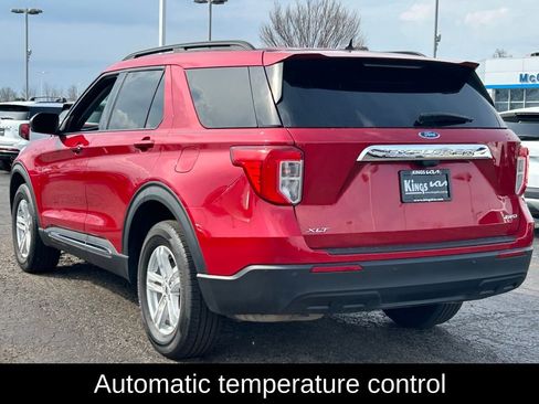 Used 2024 Ford Explorer XLT AWD/4WD image 5