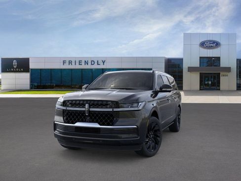 New 2026 Lincoln Navigator L Reserve w/ Jet Appearance Package image 2