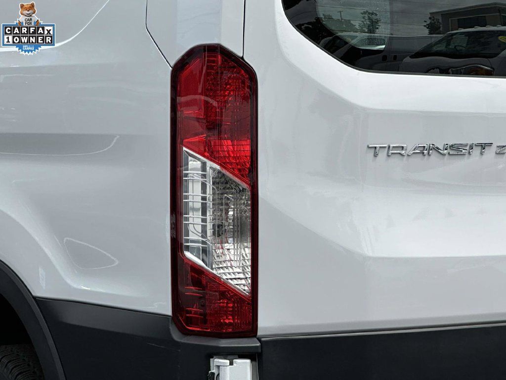 Used 2025 Ford Transit 250 Low Roof w/ Exterior Upgrade Package RWD image 9