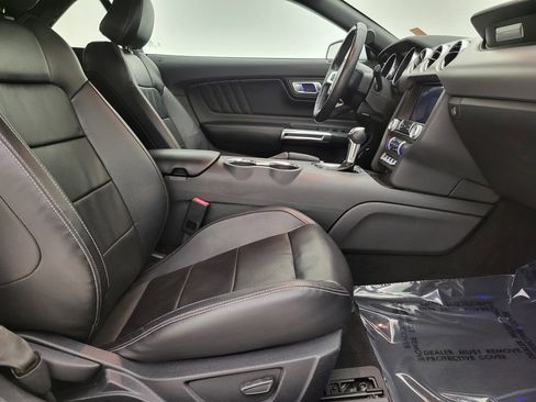 Used 2022 Ford Mustang Premium RWD image 13