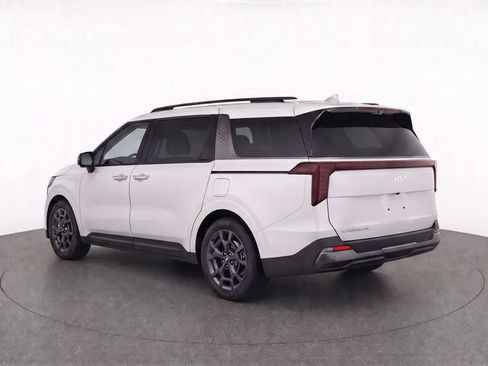 Used 2025 Kia Carnival SX Prestige FWD image 7