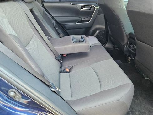 Used 2025 Toyota RAV4 XLE w/ Convenience Package image 19