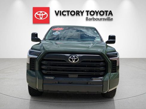 Used 2023 Toyota Tundra SR5 w/ SR5 Convenience Package AWD/4WD image 8