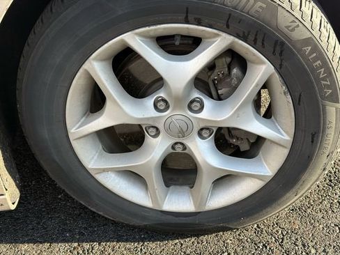 Used 2018 Chrysler Pacifica Touring Plus w/ Tire & Wheel Group image 14