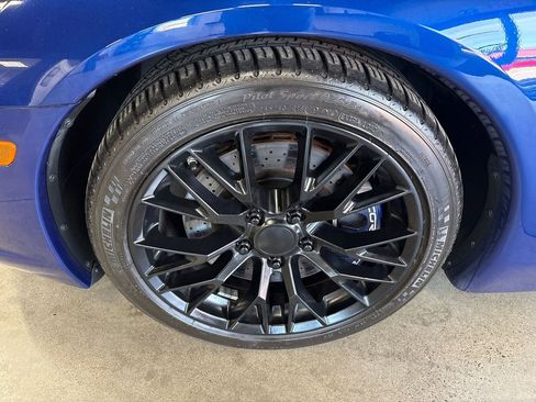 Used 2005 Chevrolet Corvette Convertible w/ Preferred Equipment Group image 24