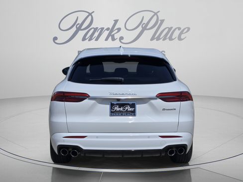 Used 2024 Maserati Grecale GT AWD/4WD image 4