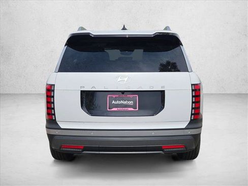 New 2026 Hyundai Palisade SEL FWD image 8
