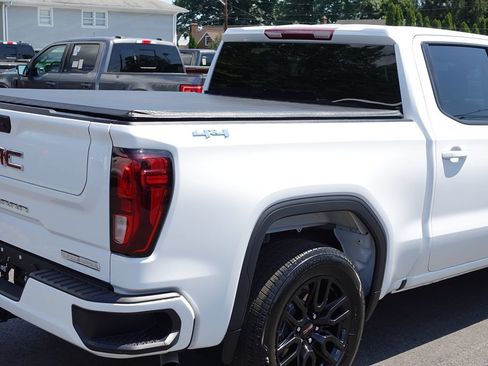 Used 2025 GMC Sierra 1500 Elevation AWD/4WD image 11