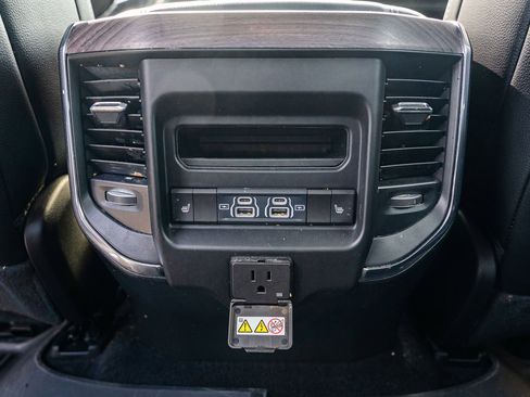 Used 2025 RAM 1500 Laramie image 22