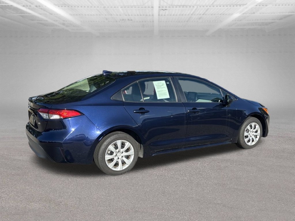 Used 2024 Toyota Corolla LE FWD image 7