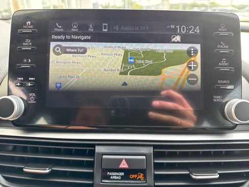 Used 2022 Honda Accord Touring image 21