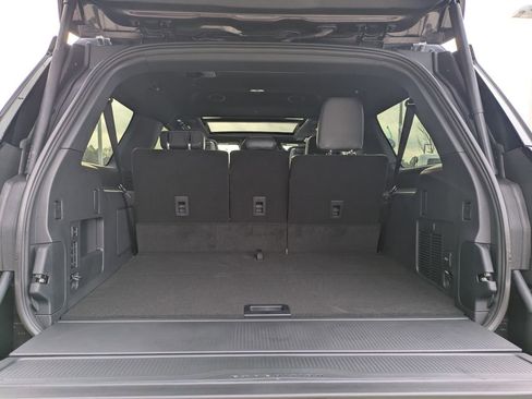 New 2026 Ford Expedition Max Platinum image 12